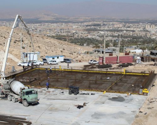 photo_5828104676476829890_y